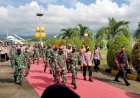 Kapolri-Dan-Panglima-TNI-Tiba-Di-Bandara-Frans-Seda-Maumere