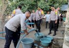 Polres-Sikka-Salurkan-4-Tangki-Air-Bersih-Untuk-Warga-Desa-Hoder