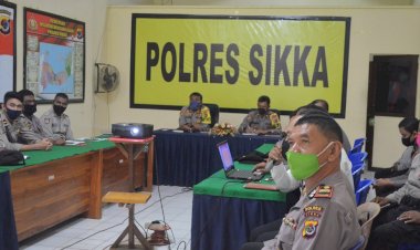 Kapolres-Sikka-Pimpin-Anev-Bulanan-Di-Ruang-PPKO-Polres-Sikka