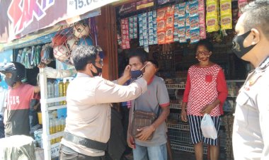 Polsek-Kewapante-Lakukan-Operasi-Yustisi,-Himbau-Masyarakat-Wajib-Pakai-Masker