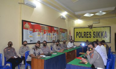 Kapolres-Sikka-Pimpin-Anev-Bulanan-Sekaligus-Sosialisasi-Pembangunan-ZI-Di-Ruang-PPKO-Polres-Sikka