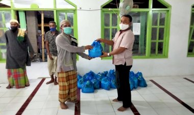 Kapolres-Sikka-Safari-Religi-Ke-Masjid-Baitussodiq-Nangahale