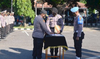 Polres-Sikka-Deklarasikan-Anti-Narkoba-dan-Penandatanganan-Pakta-Integritas