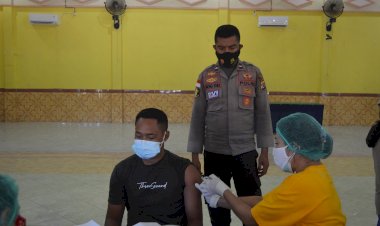 Polres-Sikka-Gelar-Vaksinasi-Covid-19-Dosis-Kedua
