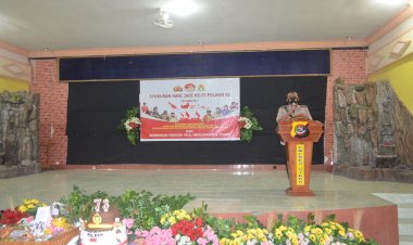 Syukuran-Hari-Jadi-Polwan,-Kapolres-Berikan-Reward-Kepada-Polwan-Berprestasi-Sekaligus-Meresmikan-Aula-Paul-Abdulrahman-Tiwon