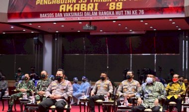 Kapolri-Tekankan-TNI-Polri-Terus-Bersinergi-Wujudkan-Target-Vaksinasi-Presiden-Jokowi