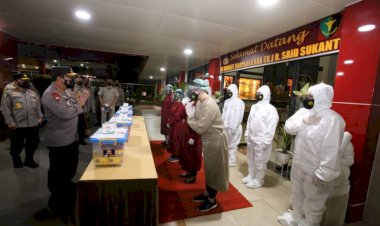 Peringati-Hari-Pahlawan,-Kapolri:-Berjuang-dan-Bersatu-Padu-Bangkit-di-Tengah-Pandemi-Covid-19