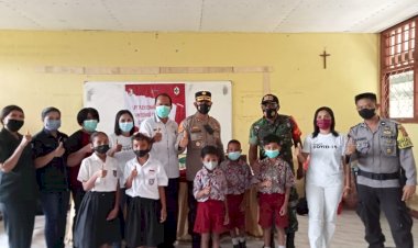 Kapolres-tinjau-pelaksanaan-Vaksinasi-Anak-di-SDI-Koting-B