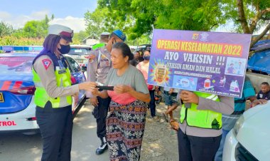 Hari-Keempat-Operasi-Keselamatan-Turangga,-Polres-Sikka-Terjunkan-Personil-ke-Pasar-Wairkoja