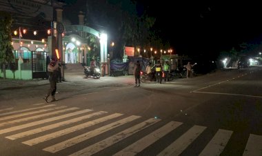 Sat-Samapta-Polres-Sikka-Lakukan-Patroli-dalam-rangka--Pengamanan-Sholat-Tarawih-di-seputaran-Kota-Maumere