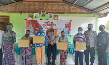 Polres-Sikka-Kembali-Menggelar-Pembagian-Sembako-Dalam-Memperingati--Hari-Bhayangkara-Ke-76