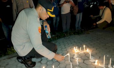 Kapolres-Sikka-hadiri-doa-bersama-1000-Lilin-Untuk-Korban-Kanjuruhan