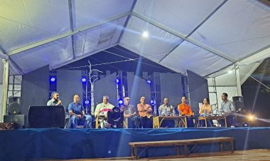 Wakapolres-Sikka-Hadiri-Acara-“SIMFONI-DUKA-AMI-NORAN