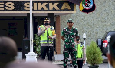 Kapolres-Sikka-dan-Dandim-1603-Sikka-Pimpin-Apel-Persiapan-Pengamanan-Malam-Tahun-Baru