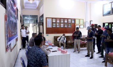 Polres-Sikka-Gelar-Press-Release-Terkait-Viralnya-Berita-Tentang-11-Unit-Motor-Yang-Diduga-Hilang
