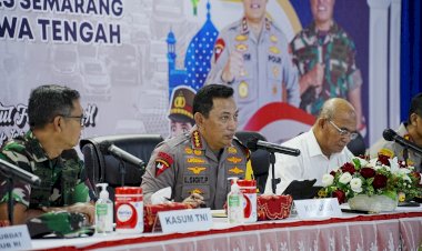 Tinjau-Mudik-di-Jateng,-Kapolri-Instruksikan-Mantapkan-Sosialisasi-Rekayasa-Lalin-dan-Pengaturan-Rest-Area