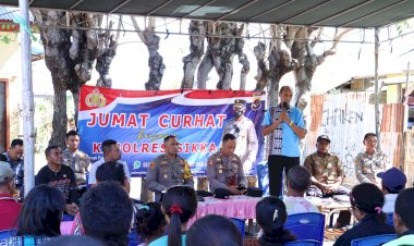 Jumat-Curhat,-Kapolres-Sikka-Terima-Segala-Keluhan-Dan-Masukan-Warga-Kelurahan-Kota-Uneng
