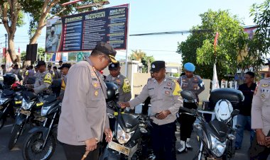 Cek-Kendaraan-Dinas-Bhabinkamtibmas,-Ini-Pesan-Kapolres-Sikka