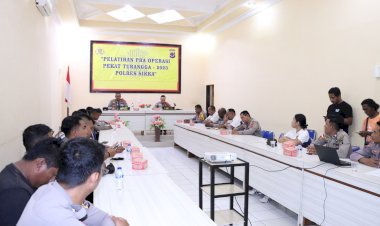Kapolres-Sikka-Pimpin-Latihan-Pra-Operasi-Pekat-Turangga-2023
