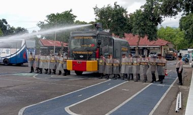 Latihan-Dalmas-Inti-Polres-Sikka-untuk-Kesiapan-Pemilu-2024