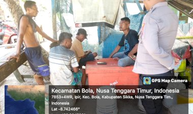 Patroli-Rutin-Polsek-Bola-Polres-Sikka-Meningkatkan-Ketertiban-dan-Situasi-Kamtibmas