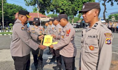 Apel-Jam-Pimpinan,-Kapolres-Sikka-Bacakan-Commander-Wish-Kapolda-NTT-dan-Tekankan-Hal-Ini-Kepada-Seluruh-Anggota