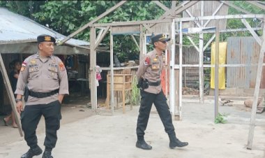 Demi-Menjaga-Kamtibmas-Diwilayah-Hukum-Polres-Sikka-Menjelang-Pesta-Demokrasi-Polres-Sikka-dan-Polsek-Jajaran-tingkatkan-Patroli-Cipta-Kondisi