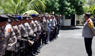 Sidang-Perkara-Kekerasan-yang-Mengakibatkan-Meninggal-di-Pengadilan-Negeri-Maumere-Berlangsung-dengan-Pengamanan-Ketat