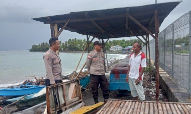 Polsek-Kewapante-Polres-Sikka-Melakukan-Patroli-Rutin-untuk-Menjaga-Ketertiban-dan-Keamanan