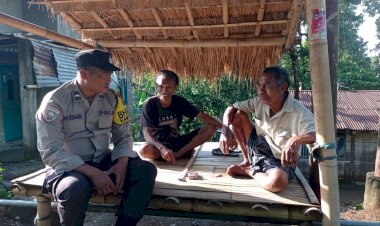 Bhabinkamtibmas-sambang-warga-Desa-Binaan,-Sampaikan-pesan-Kamtibmas