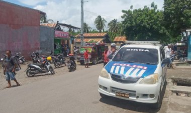 Satlantas-Polres-Sikka-Rutin-Lakukan-Penerangan-Keliling-Kamseltibcarlantas