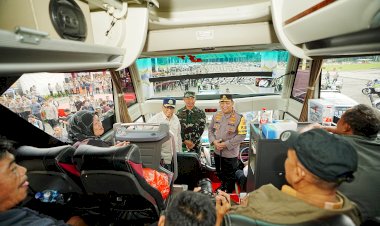 Tindaklanjuti-Arahan-Presiden,-Kapolri-Lepas-Mudik-Gratis-Polri-Presisi
