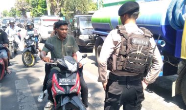 Kegiatan-Patroli-Kota-Presisi-Polri-oleh-Polres-Sikka:-Menjaga-Keamanan-dan-Ketertiban-Masyarakat