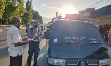Polres-Sikka-Gelar-Kegiatan-Penertiban-Ranmor-untuk-Ciptakan-Kamseltibcar-Lantas-yang-Aman-dan-Tertib