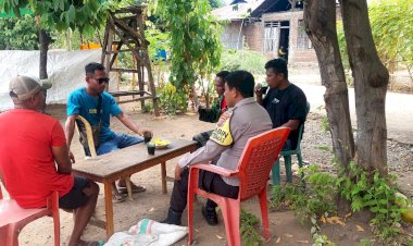 Wujudkan-Sinergitas-Dengan-Warga,-Bhabinkamtibmas-Rutin-Laksanakan-Sambang