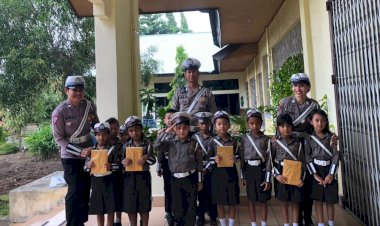 Pelaksanaan-kegiatan-Polisi-Cilik-(Pocil)-di-TKK-SANG-TIMUR-MAUMERE.-Oleh-Unit-Kamsel-Sat-Lantas-Polres-Sikka