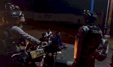 Patroli-Perintis-Presisi-dan-KRYD-oleh-Unit-Turjawali-Sat-Samapta-Polres-Sikka-di-Kota-Maumere