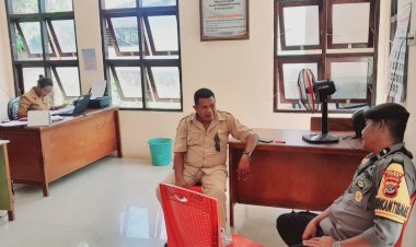 Kunjungan-Bhabinkamtibmas-Kelurahan-Kabor-Meningkatkan-Koordinasi-Keamanan-Lingkungan