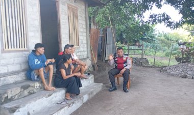 Piket-Jaga-SPKT-Regu-III-Polsek-Lela-Melaksanakan-Patroli-Rutin-Jaga-Kamtibmas