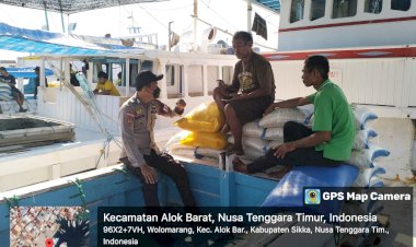 Pos-Kp3-Laut-Polsek-Alok-Laksanakan-Patroli-Dialogis-Pastikan-Keamanan-Pelabuhan-Maumere