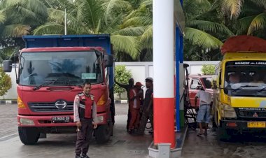 Kegiatan-Patroli-Rutin-di-Kewapante-untuk-Meningkatkan-Ketertiban-dan-Keamanan