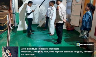 Kegiatan-Patroli-Rutin-Polsek-Alok-Pos-Pol-KPPP-Laut:-Meningkatkan-Keamanan-di-Pelabuhan-Maumere-dan-Wuring