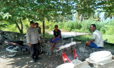 Kegiatan-Patroli-Rutin-Polsek-Lela-Sikka-untuk-Menjaga-Ketertiban-dan-Keamanan