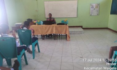 Kegiatan-Sosialisasi-Lalu-Lintas-dan-Bahaya-Narkoba-di-SMPN-I-Waigete-Berlangsung-Sukses