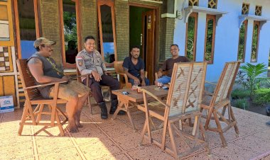 Penuh-Keakraban,-Aipda-Hadi-Saputra-Sambang-Warga-Binaanya