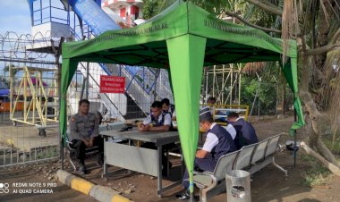 KP3U-Bandara-Frans-Seda-Memberikan-Update-Informasi-Penerbangan-dan-Laksanakan-Pam-Bandara-Frans-Seda-Maumere