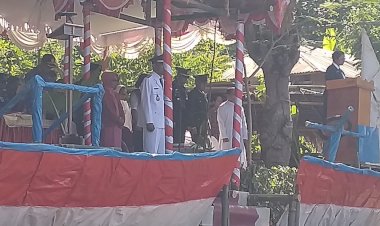 UPACARA-MEMPERINGATI-HUT-PROKLAMASI-KEMERDEKAAN-RI-KE-79-TAHUN-2024,-TINGKAT-KEC.-BOLA.