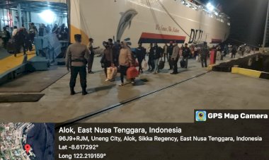 Pengamanan-Keberangkatan-KM.-Dharma-Rucitra-VII-Oleh-KP3-Laut-Maumere