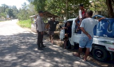Polsek-Paga-Gelar-Patroli-Rutin-di-Dusun-Lekebai:-Warga-Dihimbau-Waspada-Cuaca-Ekstrem