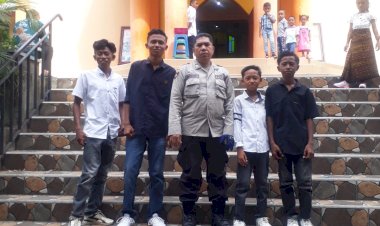 Patroli-Minggu-Kasih:-Polsek-Nita-Pastikan-Tempat-Ibadah-di-Desa-Takaplager-Aman-dan-Kondusif